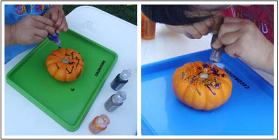 Glitter pumpkins: Thanksgiving learning activities & giveaway sponsored by Oriental Trading Company || Gift of Curiosity