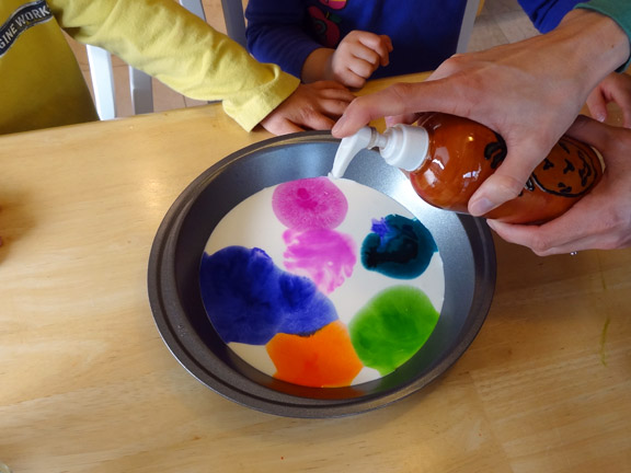 20 ways to use liquid watercolors - jumping colors science activity || Gift of Curiosity