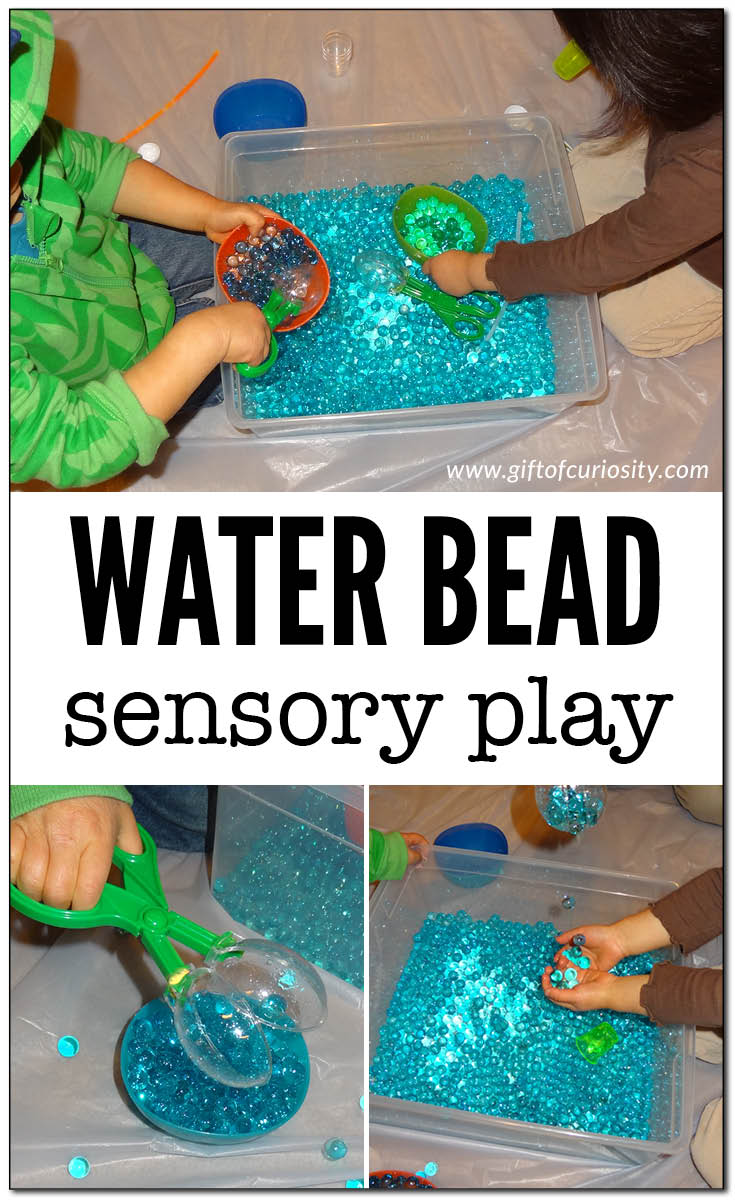 Water bead sensory play | Preschool sensory play ideas | Sensory bins for kids || Gift of Curiosity