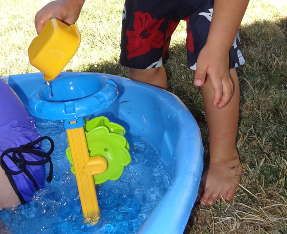 8 essential water play toys - #6 is a water wheel || Gift of Curiosity