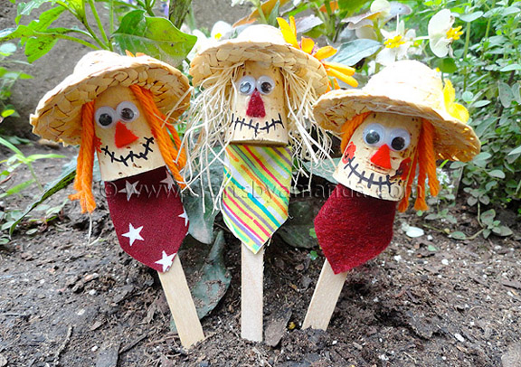 Craft stick and cork scarecrows from Crafts by Amanda