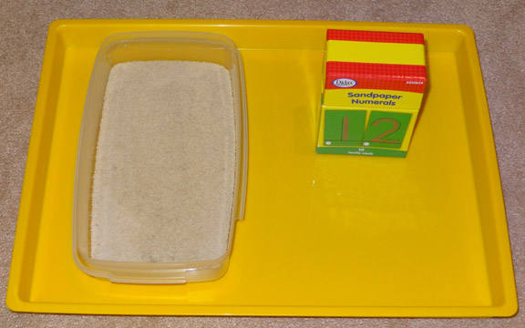 Montessori trays and activities - writing numbers in the salt tray || Gift of Curiosity