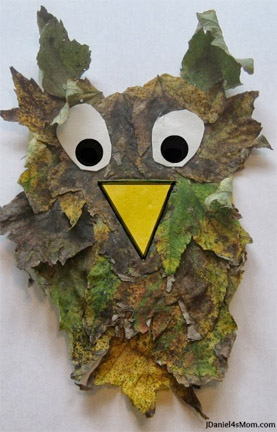 Fall activities for kids: Fall leaf owl craft for kids from JDaniel4s Mom || Gift of Curiosity