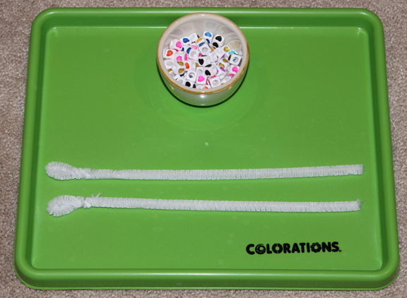 Valentine Montessori activities: String your own Valentine's bracelet || Gift of Curiosity