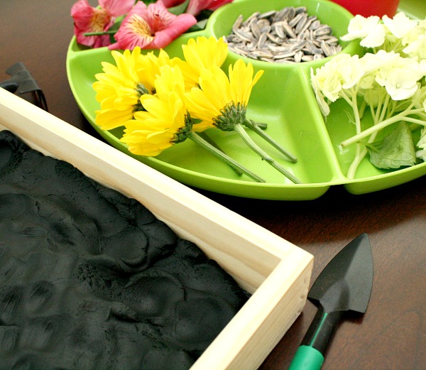 Fresh flower garden play dough from Fun and Fantastic Learning