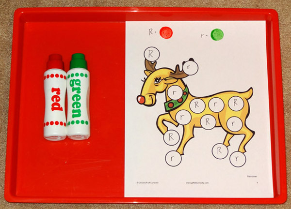 15+ ideas for using do-a-dot printables to help kids learn: identify uppercase and lowercase letters #DoADot #handsonlearning || Gift of Curiosity
