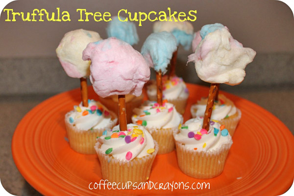 Truffula tree cupcakes and other foods inspired by The Lorax from Coffee Cups and Crayons