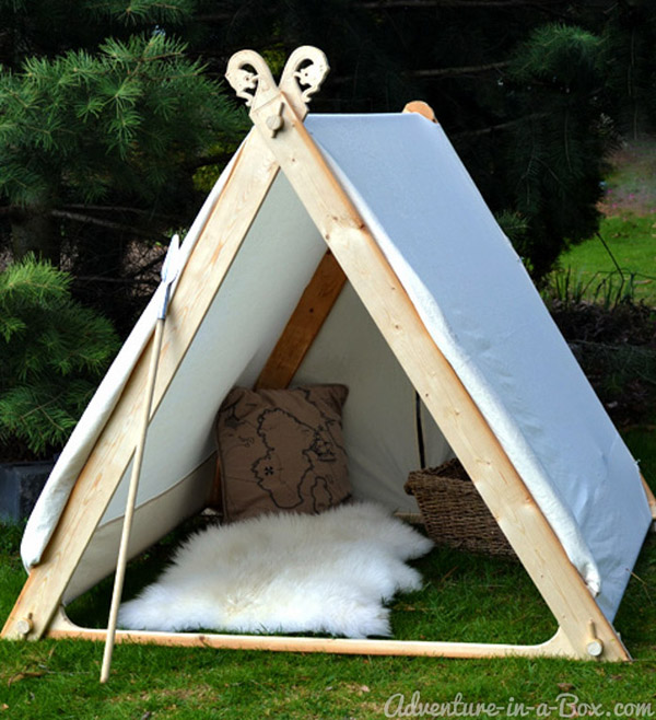 Make a backyard play tent from Adventure in a Box