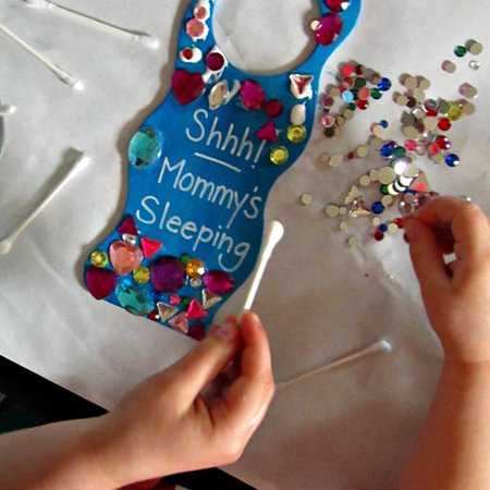 Mommy is sleeping door hanger craft from B-Inspired Mama