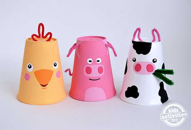 Foam cup farm animals craft from Kids Activities Blog