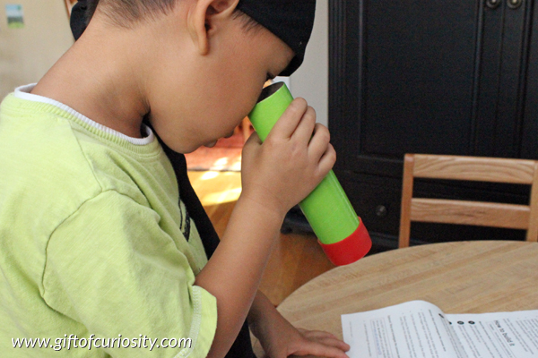 Make a working telescope! Kids can learn to combine lenses of different shapes to make an inexpensive but fully functioning DIY telescope. This is a great science activity for kids. #handsonscience || Gift of Curiosity