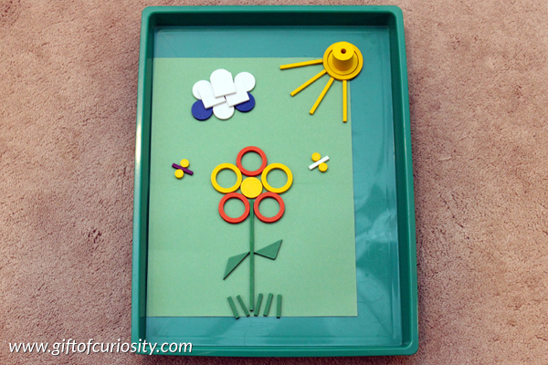 Sun prints: harness the power of the sun for an awesome art project that also teaches a science lesson. My kids were so excited to see how their sun prints changed after a few hours in the sun! #handsonlearning || Gift of Curiosity