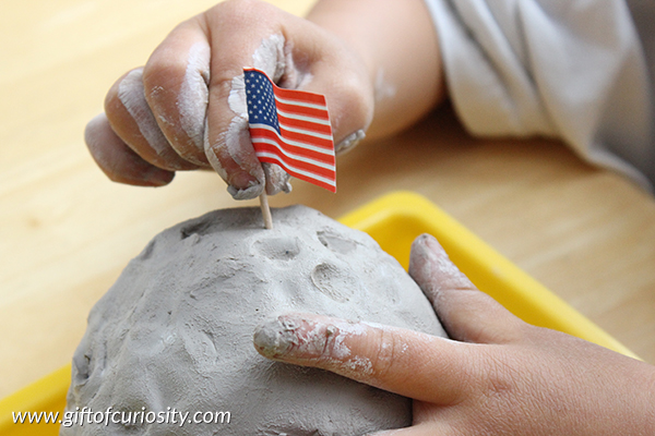 This hands-on activity combines art and science to help kids answer the question "How did the moon get its craters?" This is a great activity to add to a moon unit study. || Gift of Curiosity
