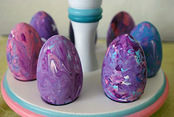 Marbled Easter eggs from Happiness is Homemade