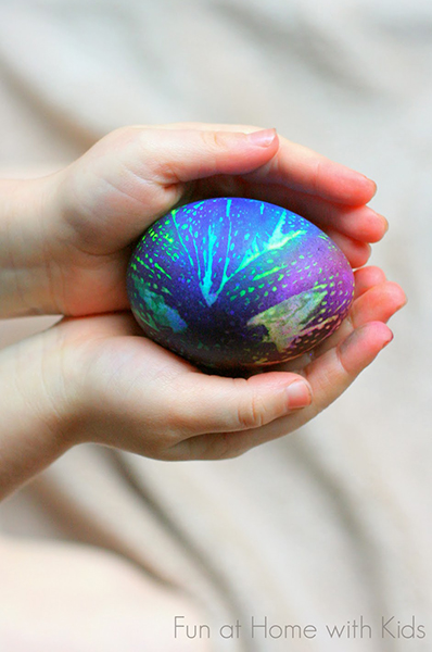 Tie dyed Easter eggs from Fun at Home with Kids