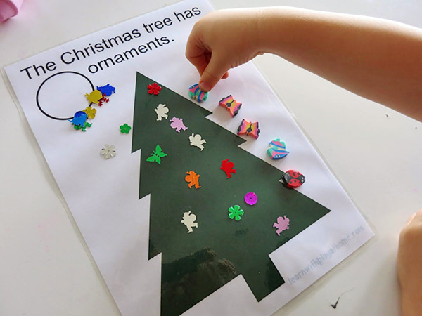 Christmas tree play mat from Learn with Play at Home